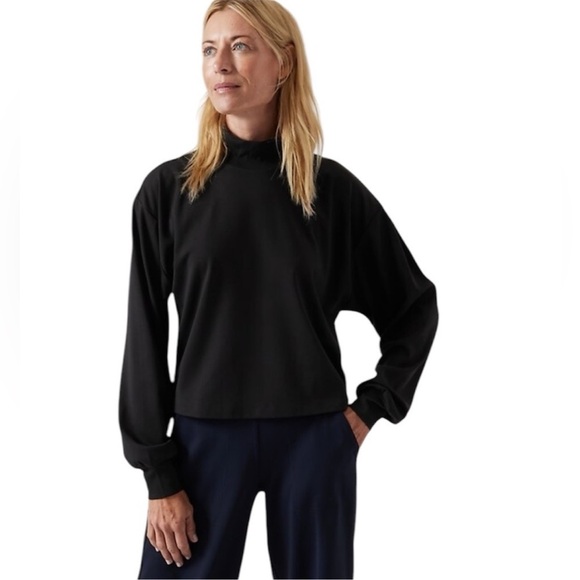 Athleta Tops - ATHLETA Venice Sweatshirt in Black Size Medium